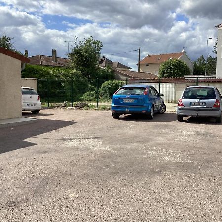Chez Devila Saint-Dizier Bagian luar foto